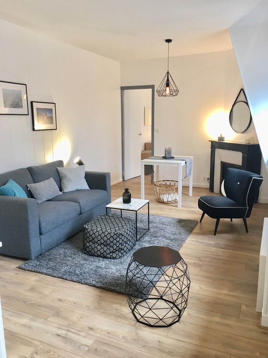 MEUBLÉ – 1 ch – 40 m2 – Paris 17e – Rue Villebois Mareuil – Loyer cc : 1.600 € cc