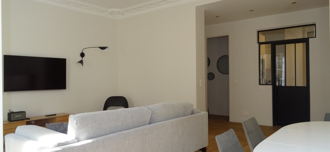 Meublé – 2 ch – Avenue de Suffren – Paris 7e – 90 m2 – Loyer cc : 3.500 €
