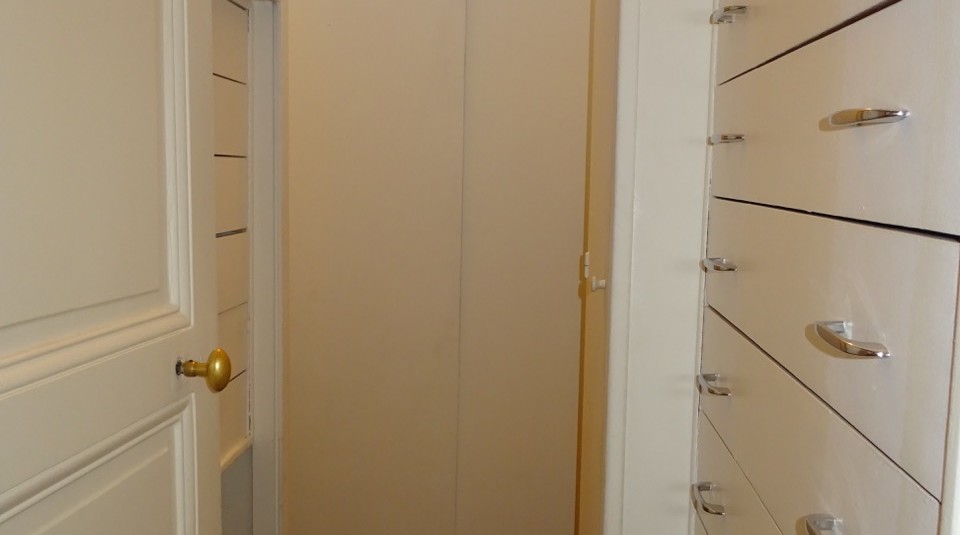 Vide – 4 ch – 180 m2 – Paris 8e (17e) – Monceau – Courcelles – Loyer cc : 4.845 euros cc