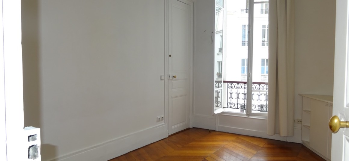 Vide – 4 ch – 180 m2 – Paris 8e (17e) – Monceau – Courcelles – Loyer cc : 4.845 euros cc