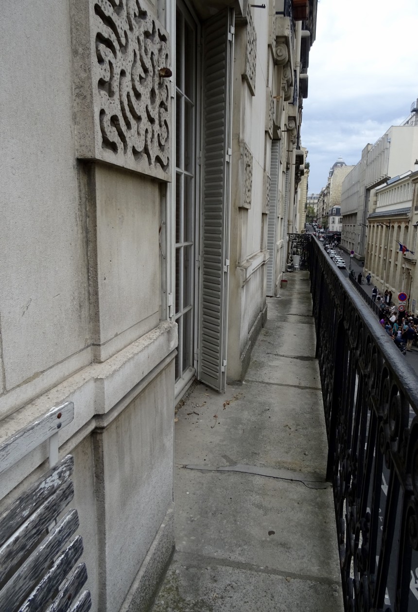 Vide – 3 ch – 125 m2 + 12 m2 balcon – Paris 17e – Ternes Wagram Courcelles – Loyer cc : 3.750 euros.