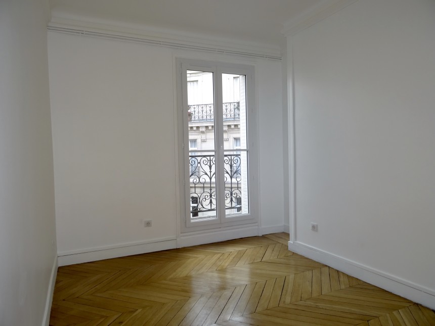 Vide – 3 ch – Iena – Alma Marceau – Paris 16e – 113 m2 – Loyer cc : 3.650 euros cc