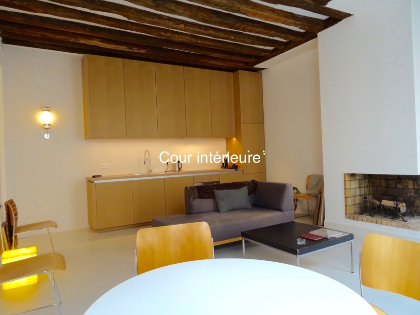 REFAIT NEUF – Meublé – 1 ch – Paris 10e – 42 m2 – Rue Fb St Denis – Loyer cc : 1.700 euros