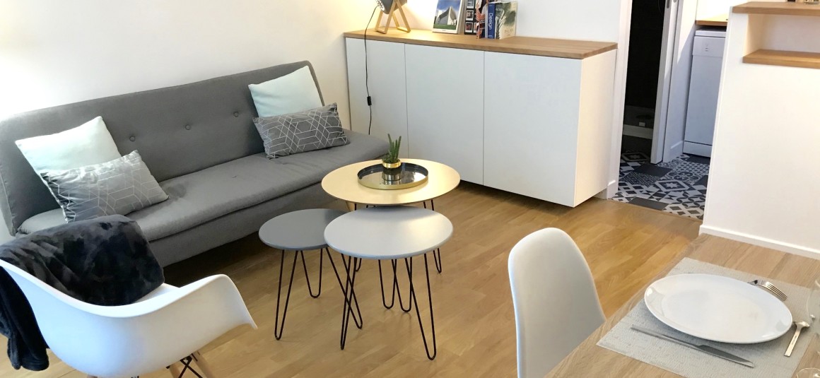 Meublé – 1 ch – Paris 17e – 30 m2 – Rue Pierre Demours – 1er étage sans ascenseur sur cour – Loyer cc : 1.300 € cc (Internet inclus)