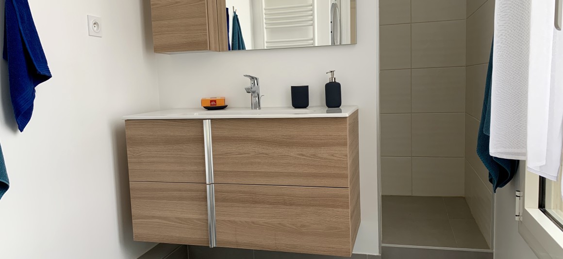 REFAIT NEUF – MEUBLÉ – 2 ch – 91 m2 + Poss Pkg – Paris 16e – Bld Suchet/Auteuil – Loyer cc : 2.950 €