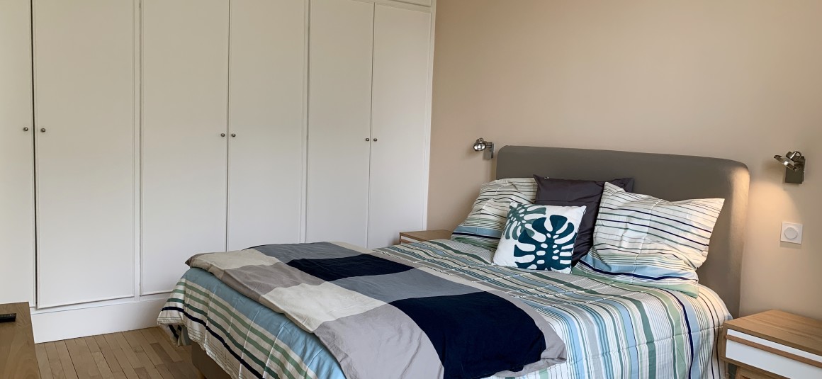 REFAIT NEUF – MEUBLÉ – 2 ch – 91 m2 + Poss Pkg – Paris 16e – Bld Suchet/Auteuil – Loyer cc : 2.950 €