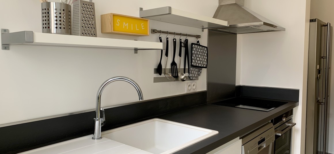 REFAIT NEUF – MEUBLÉ – 2 ch – 91 m2 + Poss Pkg – Paris 16e – Bld Suchet/Auteuil – Loyer cc : 2.950 €
