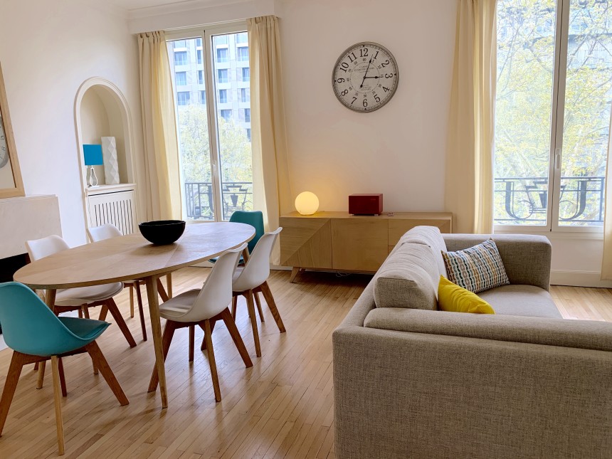 REFAIT NEUF – MEUBLÉ – 2 ch – 91 m2 + Poss Pkg – Paris 16e – Bld Suchet/Auteuil – Loyer cc : 2.950 €