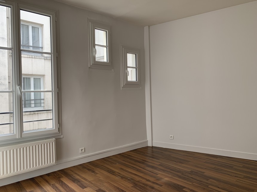 VIDE – 3 ch – 78 m2 – Paris 9 – Havre Caumartin – Rue Joubert – 3ème étage ascenseur – Loyer cc : 2.640 euros