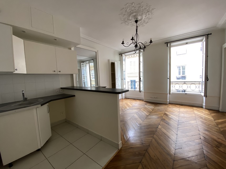 VIDE – 3 ch – 78 m2 – Paris 9 – Havre Caumartin – Rue Joubert – 3ème étage ascenseur – Loyer cc : 2.640 euros