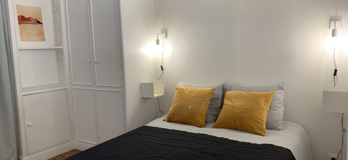 MEUBLÉ – Refait neuf – 1 ch – Paris 17e – Quartier Levis – 28 m2 – Loyer cc : 1.350 euros