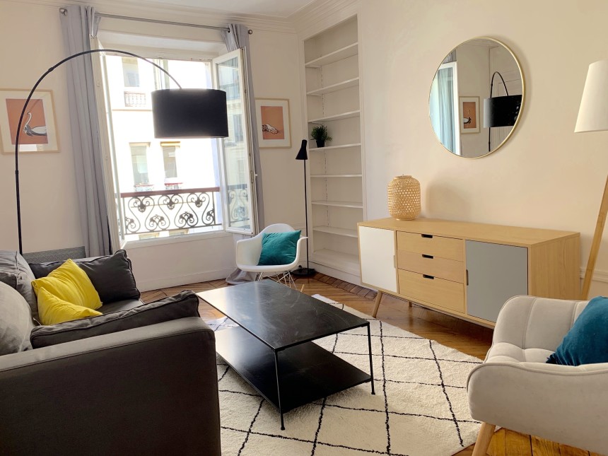 MEUBLÉ – 1 ch – Paris 17e – 44 m2 – Coeur Village Batignolles – 2ème sans ascenseur – Loyer cc : 1.650 euros