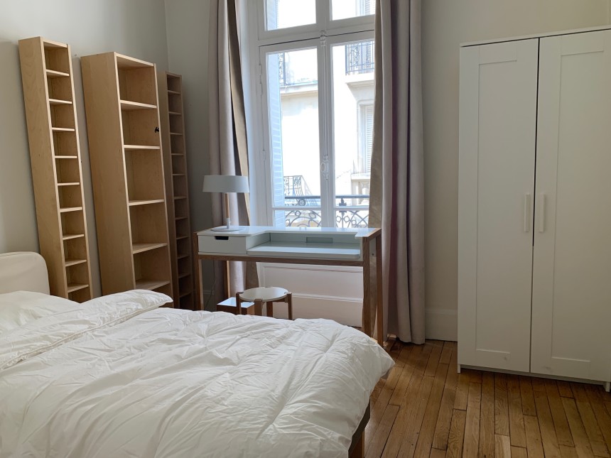 MEUBLÉ – 2 ch – Paris 16e – 91 m2 –  Ave Mozart – Quartier Jasmin / Auteuil – Loyer cc : 2.950 €