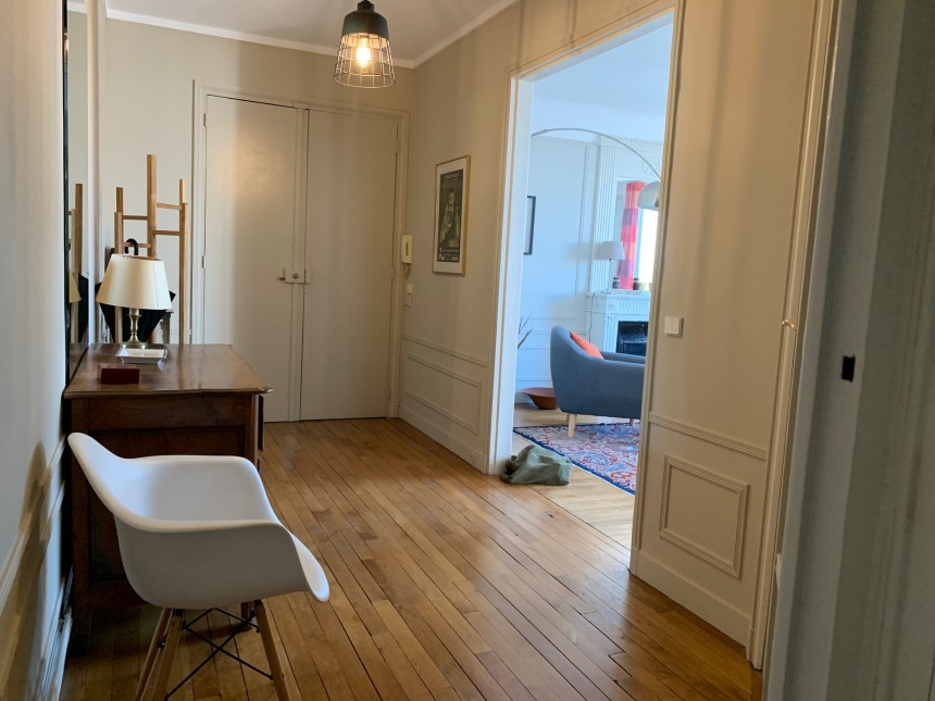 MEUBLÉ – 2 chambres + 1 bureau – Paris 17e – Quartier LEVIS – 107 m2 avec balcon / terrasse – 7ème étage ascenseur – Loyer cc : 3.700 euros