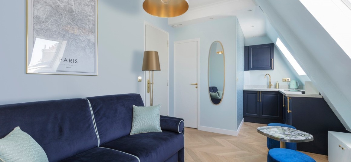 MEUBLÉ – Studio + coin chambre – 22 m2 au sol – Paris 8e – Parc Monceau – Loyer cc : 1.100 euros cc
