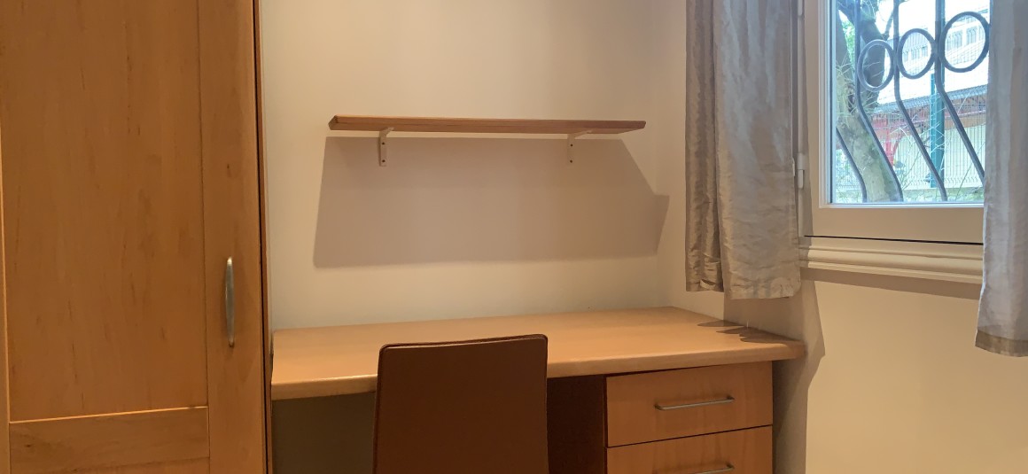 MEUBLÉ – 1 ch + bureau – 37 m2 – Paris 16e – Rue de la Pompe – Loyer cc : 1.550 €
