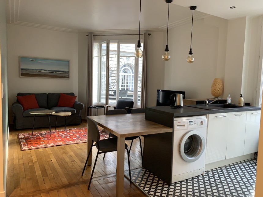 MEUBLÉ – 2 chambres – 67 m2 – Levallois Perret (92) – Mairie Levallois – Rue Hoche – Loyer charges comprises : 2.200 €