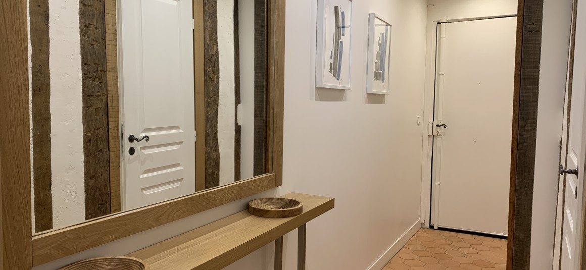 MEUBLÉ – 1 chambre – Paris 7ème – 40 m2 – Rue Saint Dominique / Tour Maubourg – 3ème étage avec ascenseur – Loyer charges comprises : 2.050 €