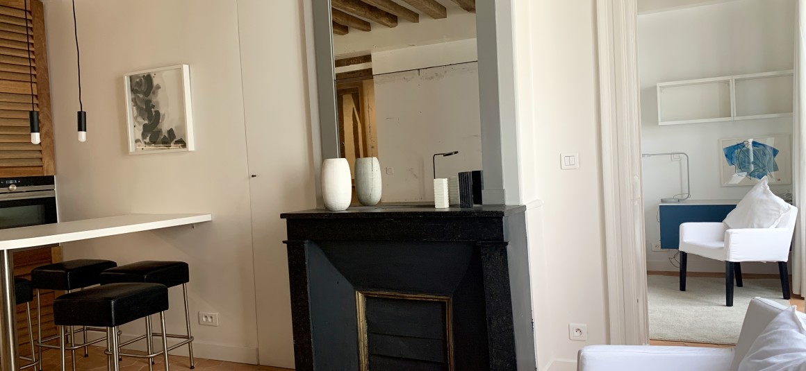 MEUBLÉ – 1 chambre – Paris 7ème – 40 m2 – Rue Saint Dominique / Tour Maubourg – 3ème étage avec ascenseur – Loyer charges comprises : 2.050 €