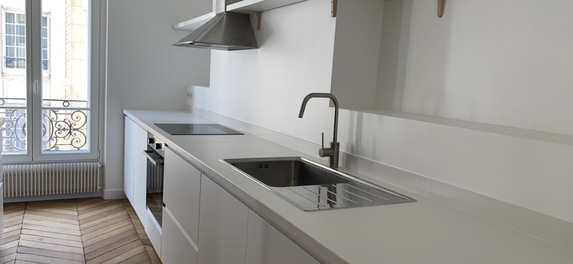 VIDE –  2 chambres – Paris 17ème – 73 m2 – Rue Labie – 3ème étage sans ascenseur – Loyer charges comprises : 2.477 euros