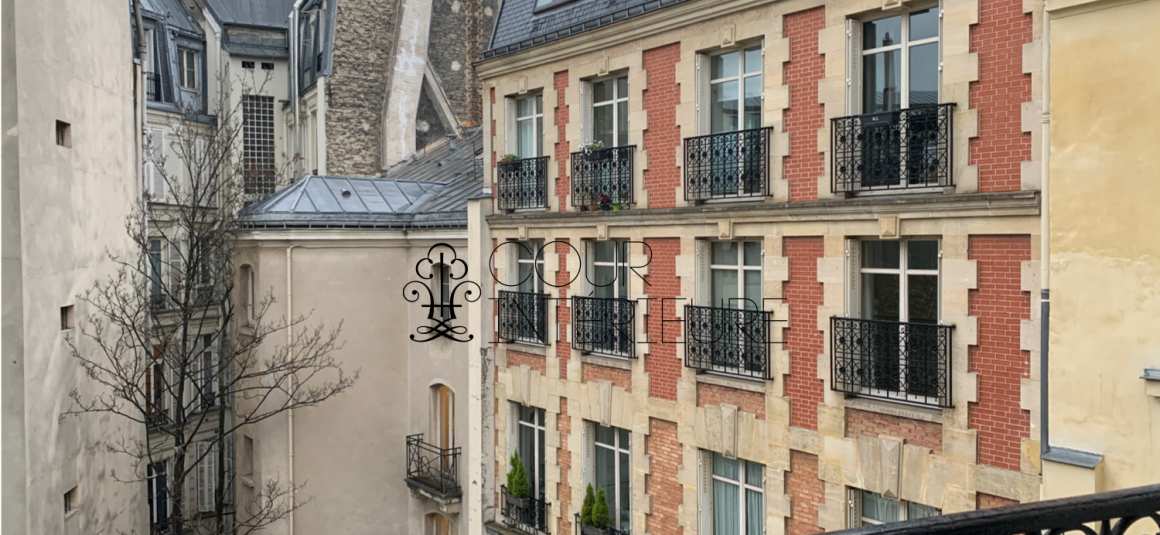 VIDE – Paris 8e (limite 17e) – Duplex 4 ch + Balcon Terrasse de 6m2 –  Parc Monceau – Rue Lisbonne – 200 m2 + Balcon 6 m2 – Loyer cc : 5.950 €