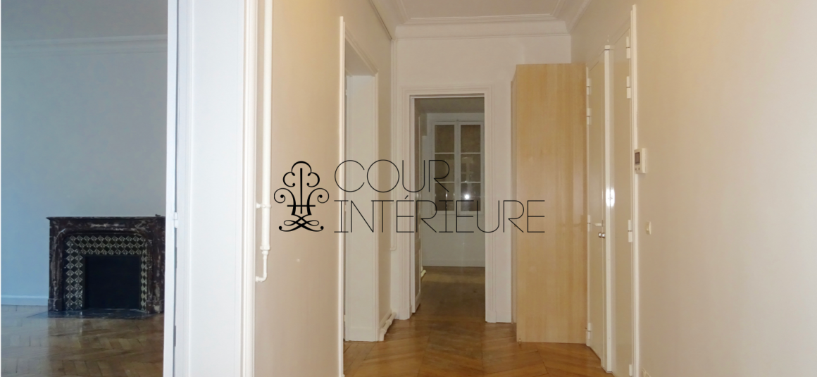 VIDE – 3 chambres – 151 m2 – Proche Monceau / Ternes – Paris 8ème (limite Paris 17ème) – 4ème étage avec ascenseur – Loyer charges comprises : 4.555 €