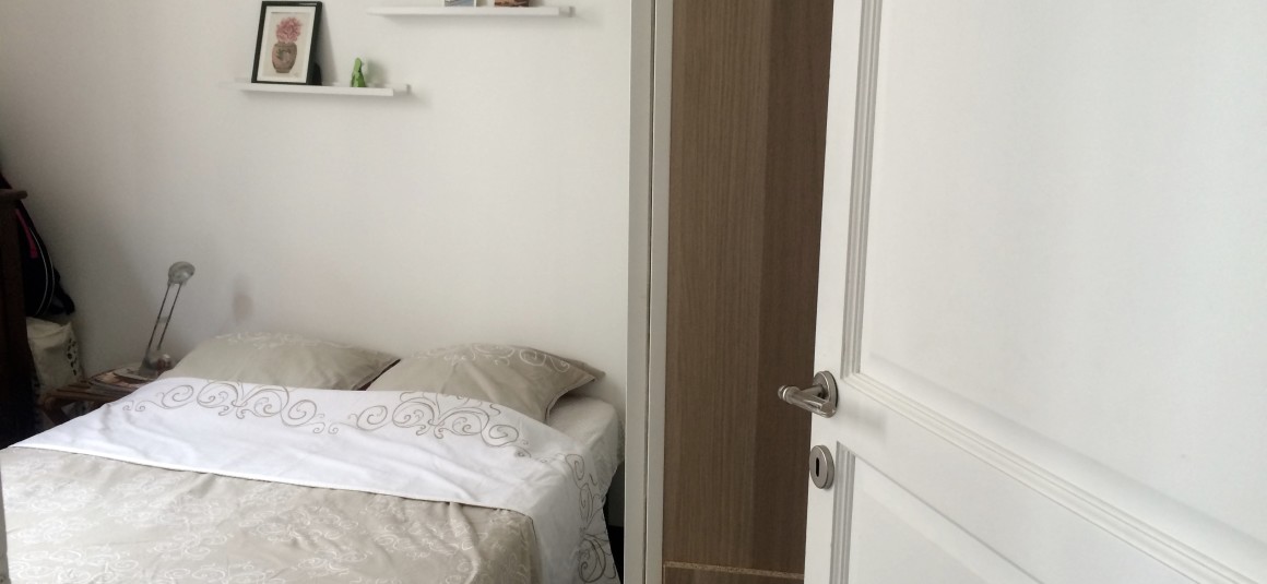 IMG_1261 MEUBLÉ – 1 ch – Paris 9e – Rue Rochechouart – 44,06 m2 – Loyer cc : 1.600 euros