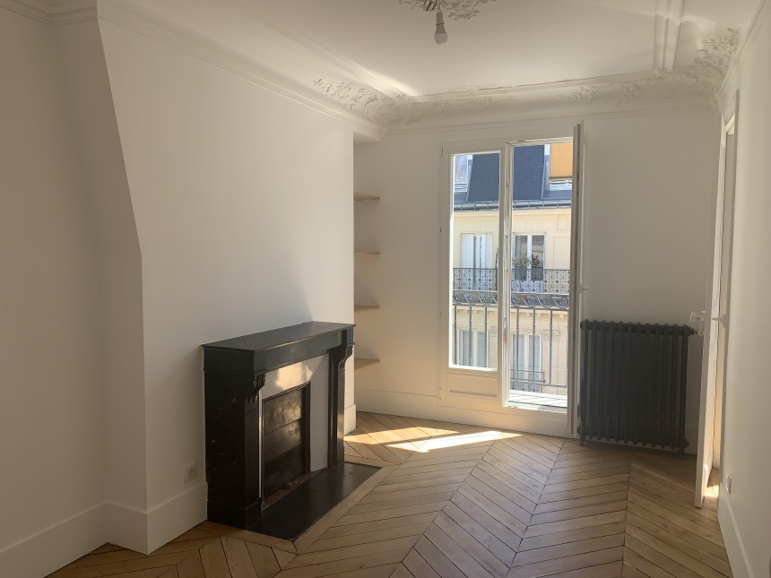 VIDE – 2 ch – 51 m2 – Paris 17ème – Rue Labie – 5e étage sans asc – Loyer cc : 1.800 €