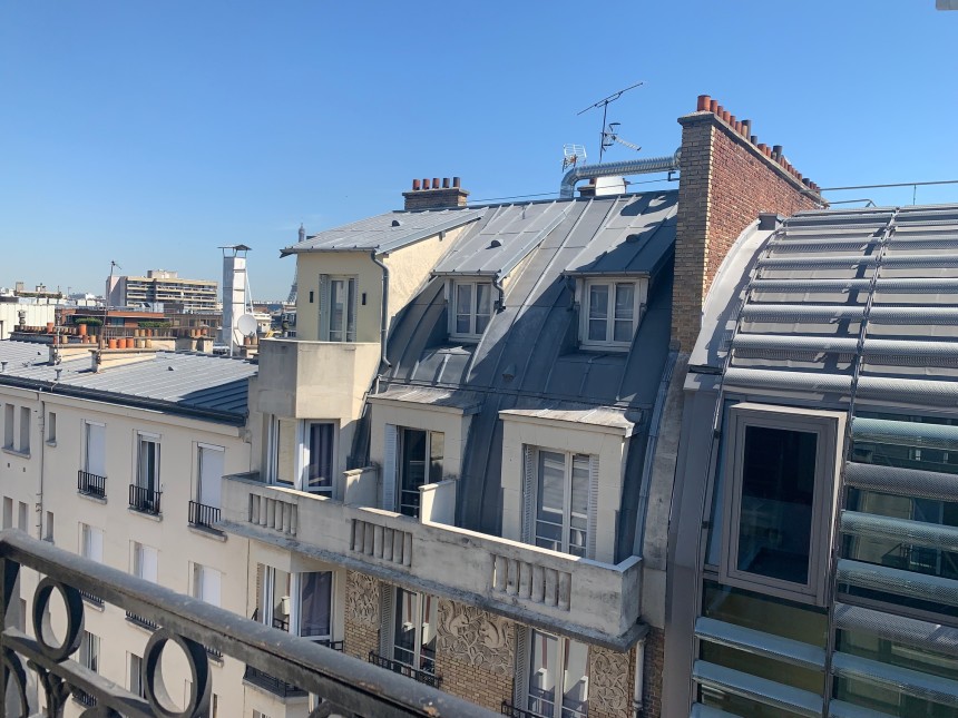 MEUBLÉ – 1 ch – 52 m2 – Paris 15e – Rue Alain Chartier – Métro : Convention – Loyer cc : 1.750 €