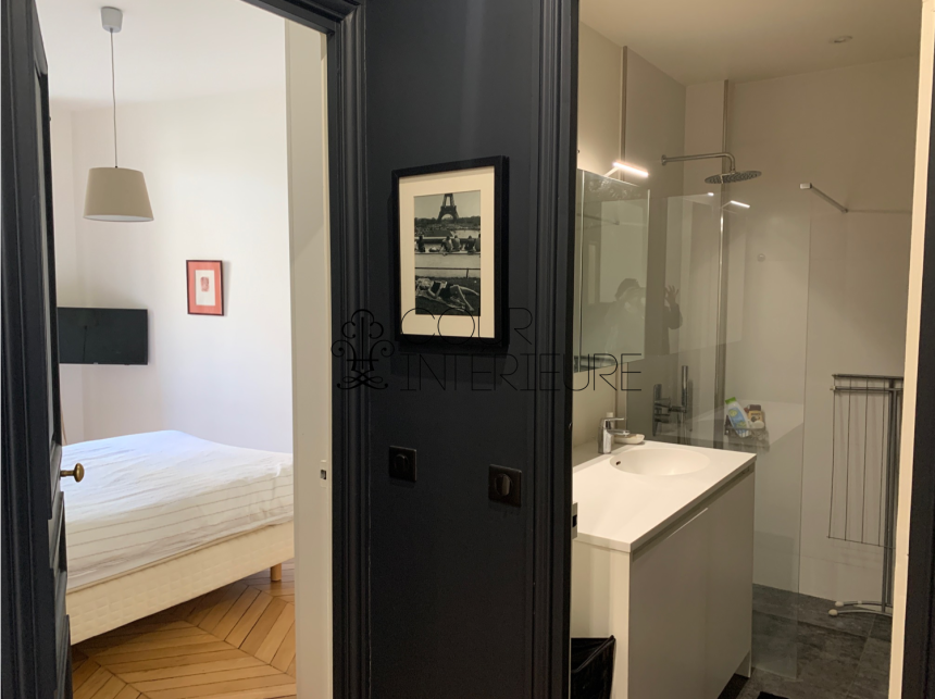 MEUBLÉ – 2 chambres – Paris 16ème – Rue Chalgrin – Petit balcon – 65  m2 – 1er étage ascenseur – Loyer charges comprises : 3.000 euros cc