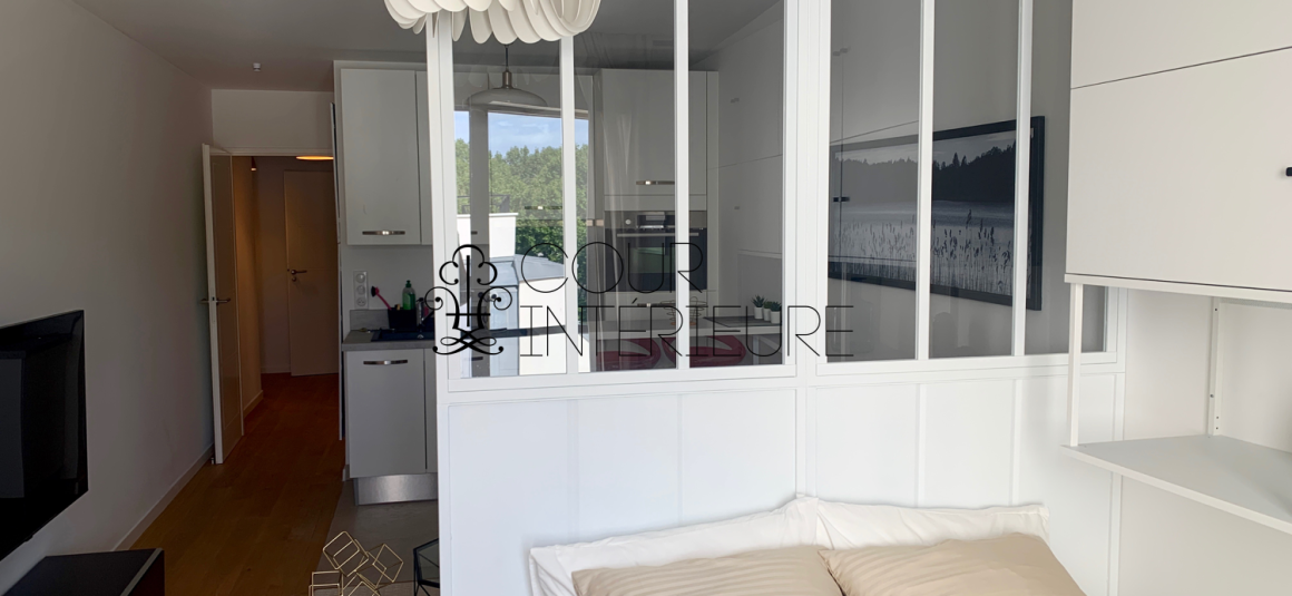 MEUBLÉ – Studio / 1 chambre – 35,2 m2 – Paris 14ème – Rue Tombe Issoire – Denfert Rochereau – 5e étage asc – Loyer charges comprises : 1.460 euros (chauffage inclus)