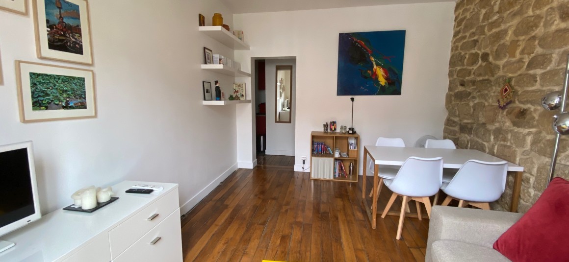 MEUBLÉ – 1 ch – 34 m2 – Rue Brisemiche – Paris 4e – 1er étage sans asc – Loyer cc : 1.400 €