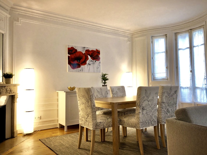 MEUBLÉ – 2 ch – Paris 16e – 75 m2 – Auteuil – 5ème étage ascenseur – Loyer cc : 2.700 €