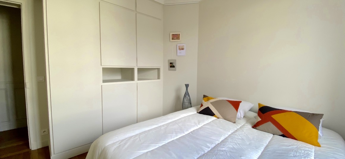 MEUBLÉ – Rénovation totale – 1 ch – 50 m2 – Boulogne centre (92) – Métro : Jean Jaures – Bois Boulogne – 2ème étage ascenseur – Loyer cc : 1.500 €