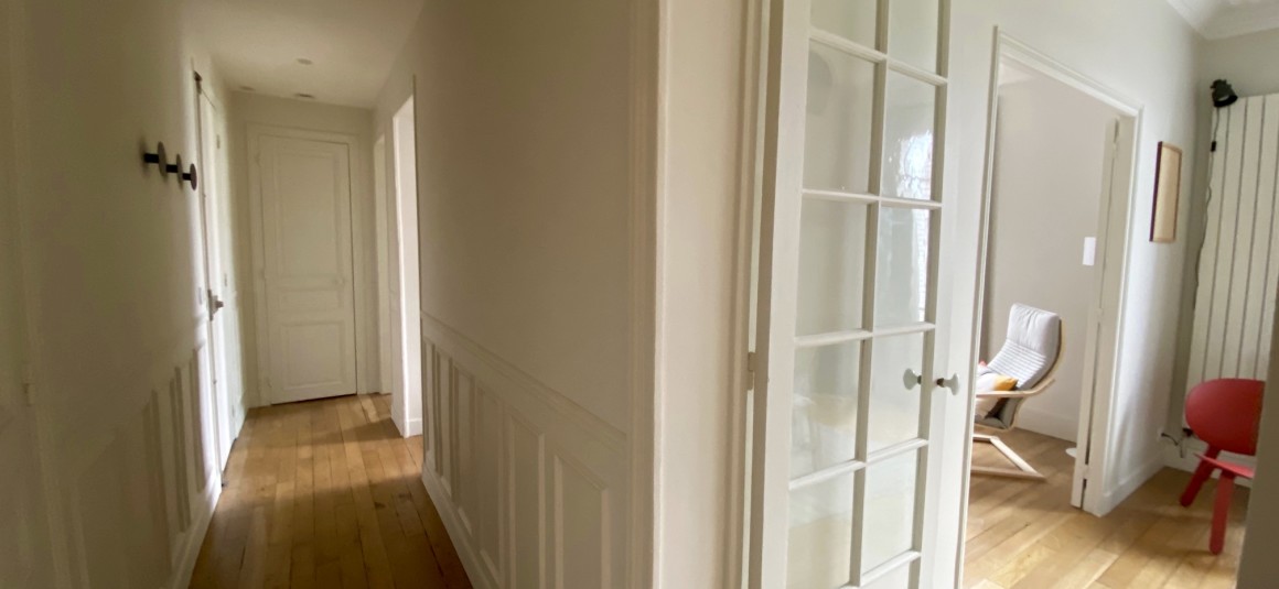MEUBLÉ – Rénovation totale – 1 ch – 50 m2 – Boulogne centre (92) – Métro : Jean Jaures – Bois Boulogne – 2ème étage ascenseur – Loyer cc : 1.500 €