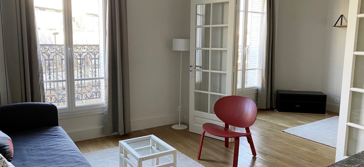 MEUBLÉ – Rénovation totale – 1 ch – 50 m2 – Boulogne centre (92) – Métro : Jean Jaures – Bois Boulogne – 2ème étage ascenseur – Loyer cc : 1.500 €