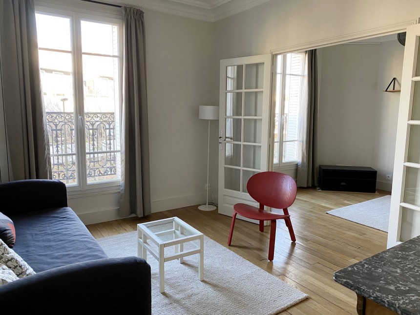 MEUBLÉ – Rénovation totale – 1 ch – 50 m2 – Boulogne centre (92) – Métro : Jean Jaures – Bois Boulogne – 2ème étage ascenseur – Loyer cc : 1.500 €