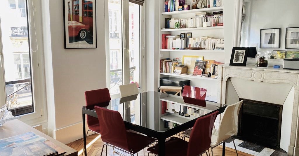 MEUBLÉ – 1 ch +  Double séjour – 51 m2 – Paris 9e – Rue Fb Montmartre – 3ème étage – Loyer cc : 1.850 €