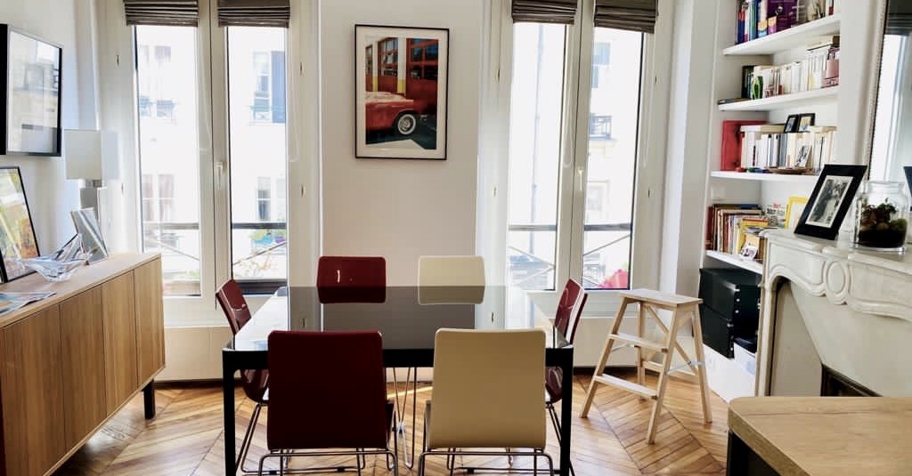 MEUBLÉ – 1 ch +  Double séjour – 51 m2 – Paris 9e – Rue Fb Montmartre – 3ème étage – Loyer cc : 1.850 €