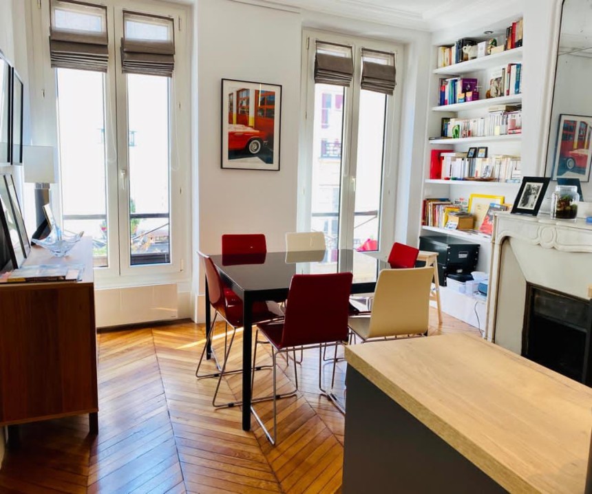 MEUBLÉ – 1 ch +  Double séjour – 51 m2 – Paris 9e – Rue Fb Montmartre – 3ème étage – Loyer cc : 1.850 €