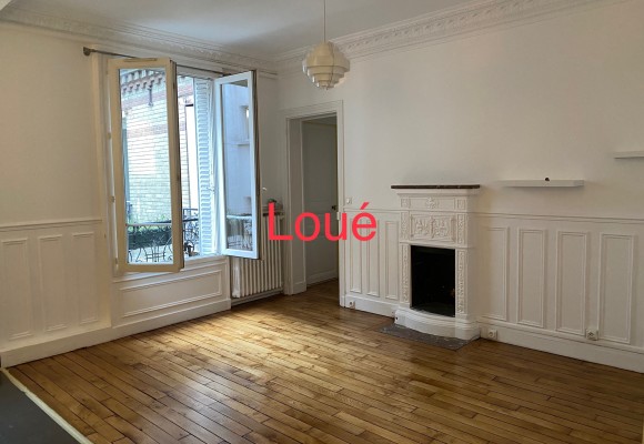 VIDE – 2 ch – 51 m2 – Paris 15ème – Ave Emile Zola / Rue Commerce – 5ème étage ascenseur – Loyer cc : 1.690 €