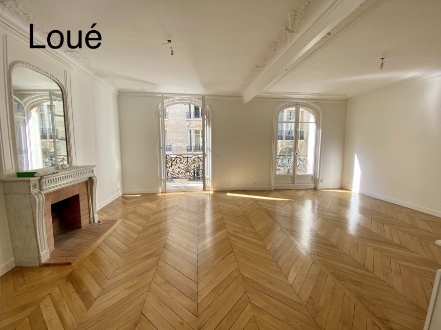 VIDE – RENOVATION TOTALE – 3 chambres – 5 pièces – 120 m2 – 3 ch – Parc Monceau – Paris 8ème – 2ème étage ascenseur avec Balcon – Loyer cc : 4.300 €