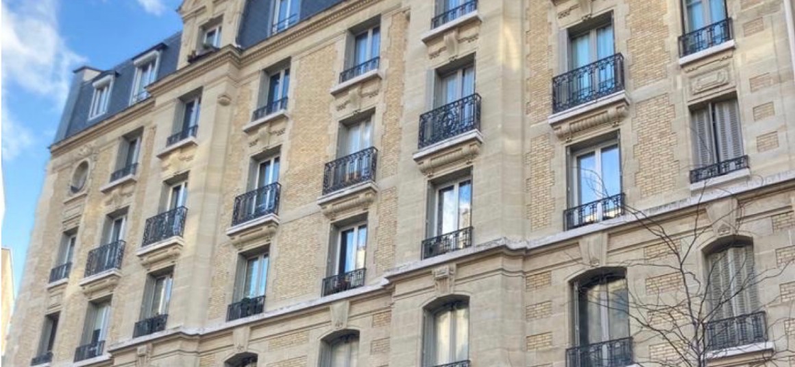 VIDE – 2 ch – 51 m2 – Paris 15ème – Ave Emile Zola / Rue Commerce – 5ème étage ascenseur – Loyer cc : 1.690 €