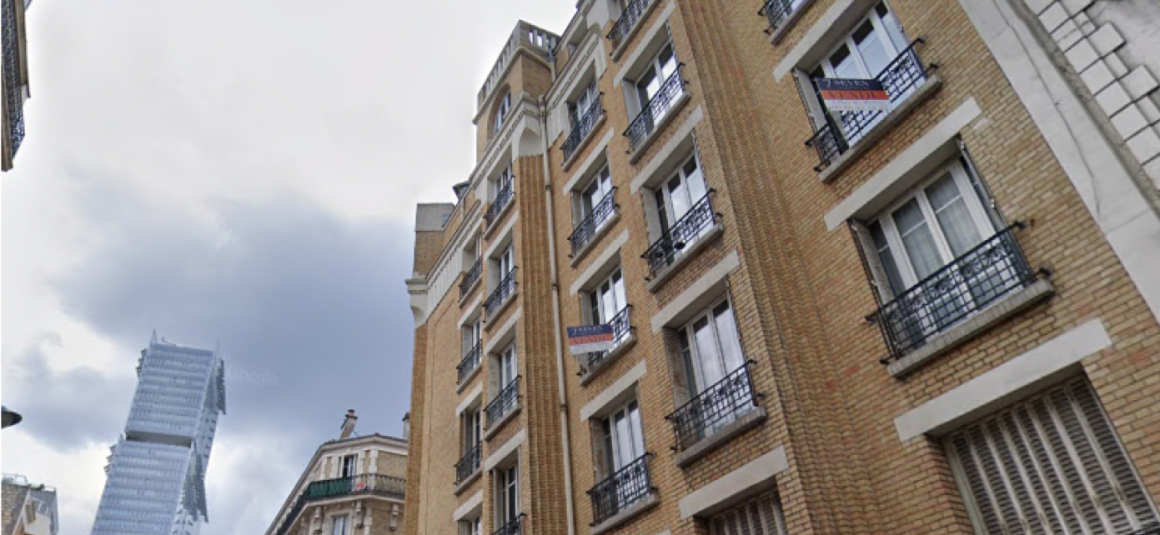 MEUBLÉ – 1 ch – Clichy 92 (limite Paris 17ème) Rue de Paris – 52 m2 – 1er étage avec ascenseur – Loyer cc : 1.390 € (chauff. central inclus)