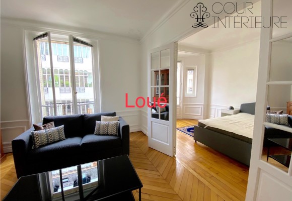 MEUBLÉ – 2 ch – Paris 17e – Rue Galvani – 66 m2 – 3e étage asc – Loyer cc : 2.100 €