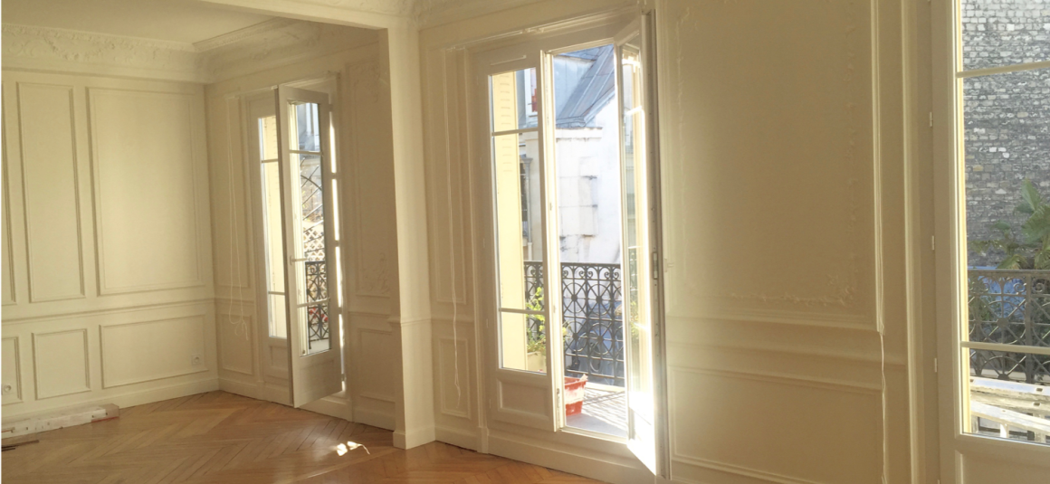 VIDE – Paris 8ème – 3 ch – 106 m2 – Rue de la Néva – 5ème et dernier étage – Terrasse 10 m2 – Loyer cc : 4.200 € (chauf. collectif).