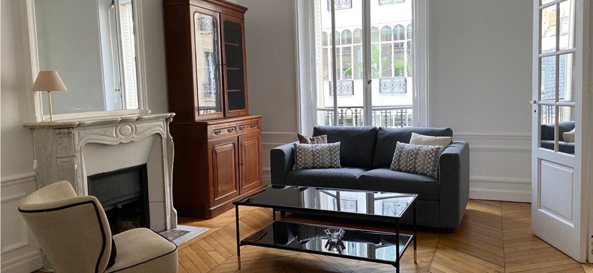 MEUBLÉ – 2 ch – Paris 17e – Rue Galvani – 66 m2 – 3e étage asc – Loyer cc : 2.100 €