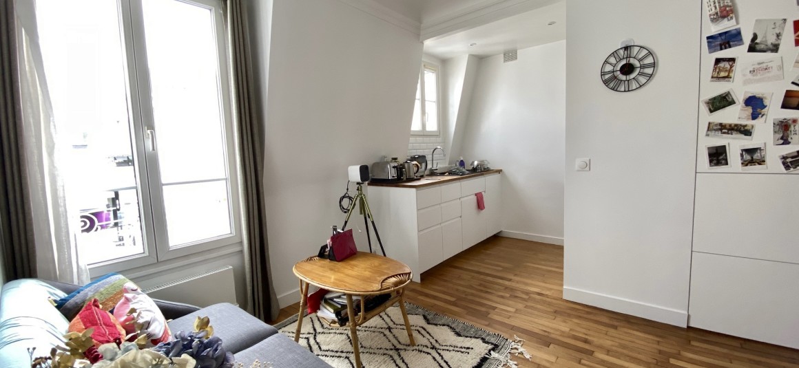 MEUBLÉ – 1 ch – Paris 17 – Rue Juliette Lamber – 31 m2 – 6e étage avec ascenseur – Loyer cc : 1.350 €
