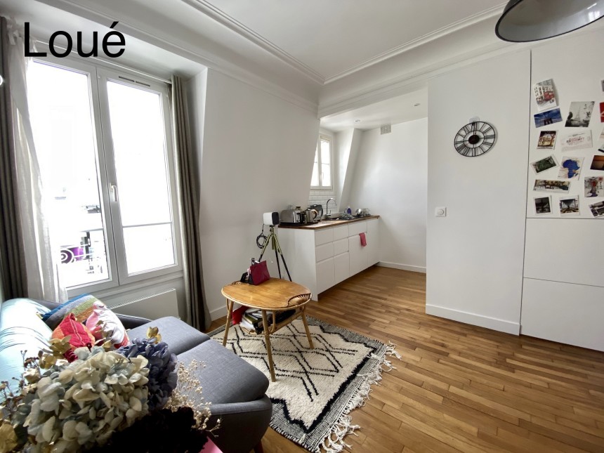 MEUBLÉ – 1 ch – Paris 17 – Rue Juliette Lamber – 31 m2 – 6e étage avec ascenseur – Loyer cc : 1.350 €