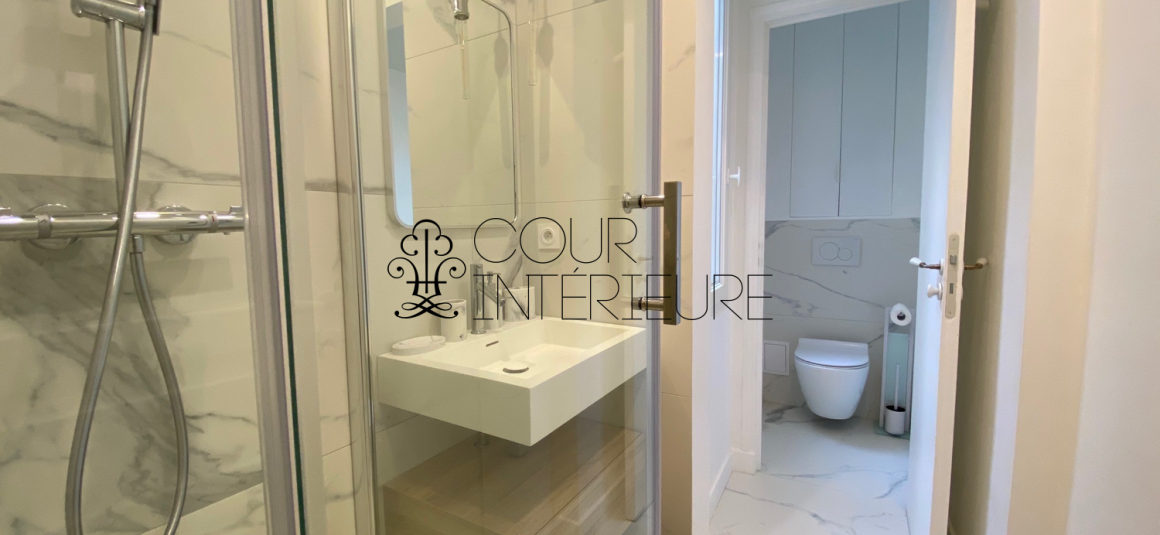 MEUBLÉ – 1 chambre – Paris 7ème – Rue Pierre Leroux – 38,3 m2 – 5ème étage ascenseur – Loyer charges comprises : 1.700 €